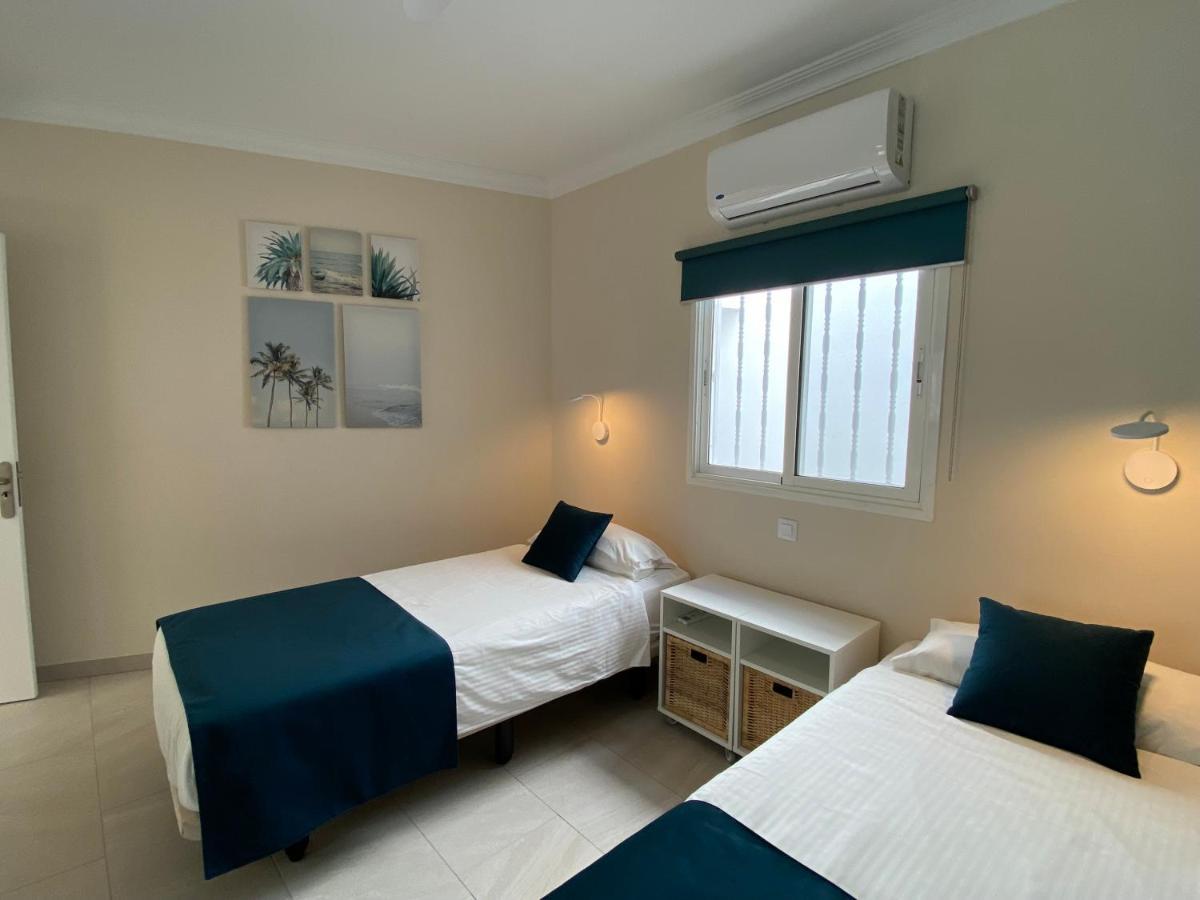 Bungalows Granada Beach 普拉亚戴尔雷安格莱斯 外观 照片